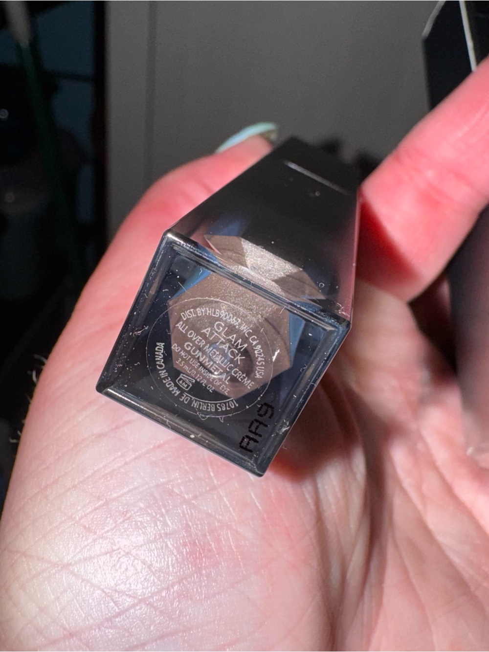 Glam attack liquid shadow - Picture 5 of 5